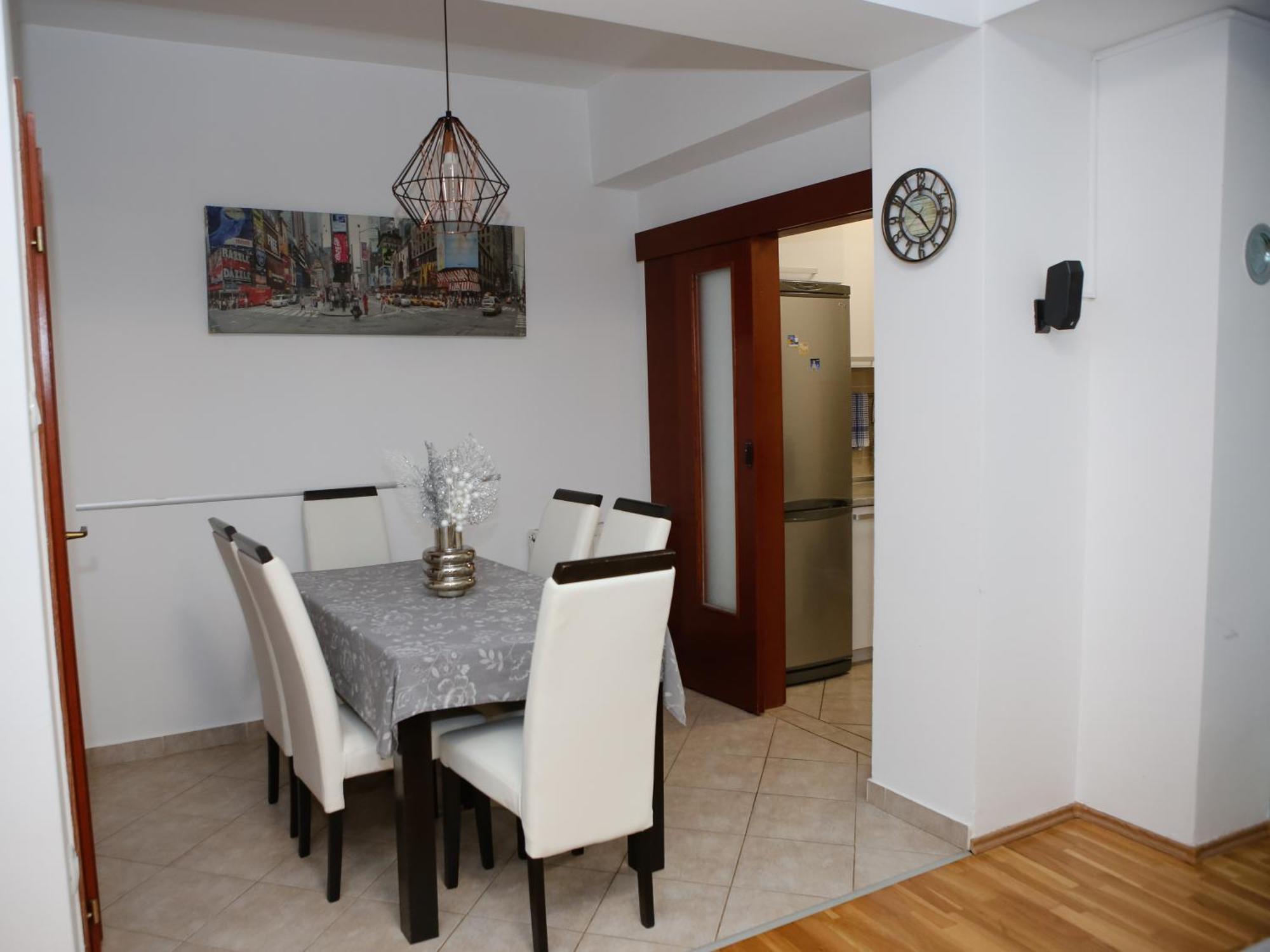 Appartement Iva Lux Stan Na Dan à Banja Luka Extérieur photo